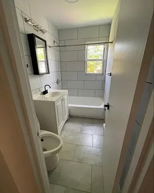 Foto del edificio - 30 Archer Ave