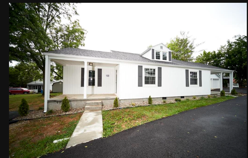 Foto principal - 105 Travis Ct