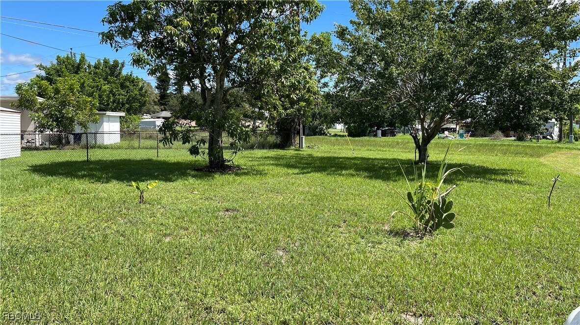 Foto del edificio - 1099 Vineyard Pl