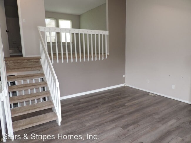 Foto del edificio - 3 br, 2 bath House - 9678 W. Chatfield Ave...