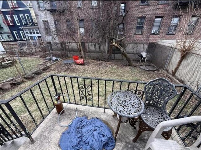 Foto del edificio - 21 49th St