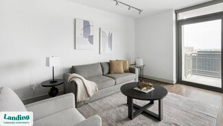 Building Photo - 777 Preston St