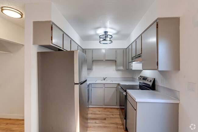 Building Photo - 202 Kennel Ave