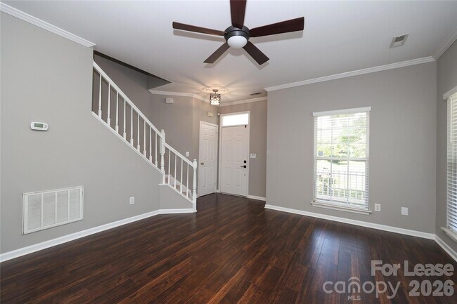 Foto del edificio - 8306 Hornwood Ct