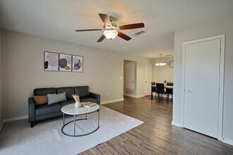 Building Photo - 50 Northtown Dr