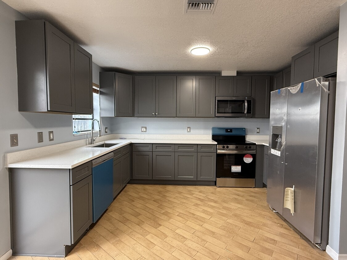 Photo - 6242 NW 1st St (Margate, FL)