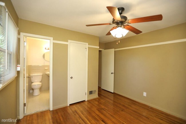 Building Photo - 3 br, 1.5 bath House - 1545 Highland Drive