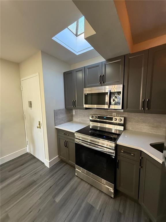 Foto del edificio - 19-49-49 80th St