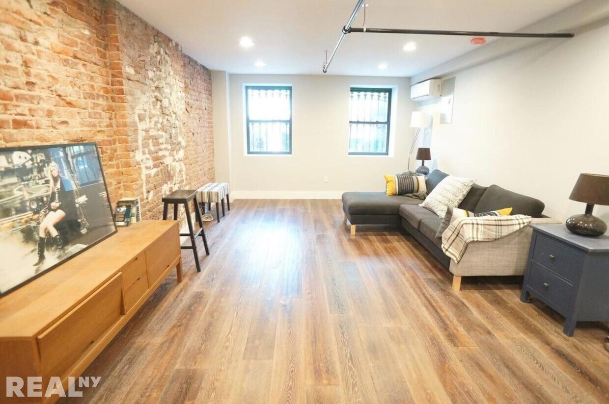 Foto principal - 268 Dean St