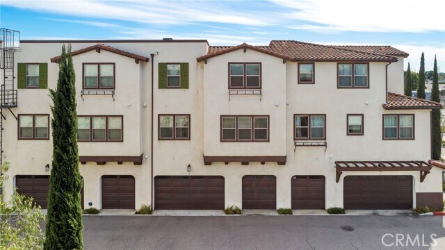 Foto del edificio - 9339 Alondra Blvd