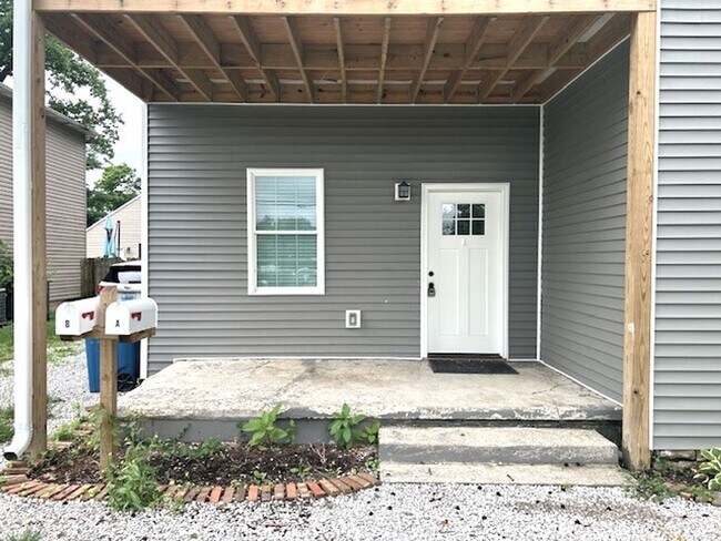 Building Photo - Georgetown Modern Duplex                 2...