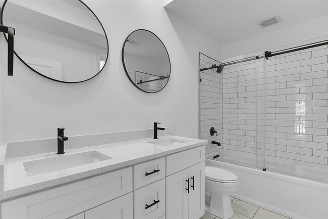 Foto del edificio - 1322 W Belmont Ave