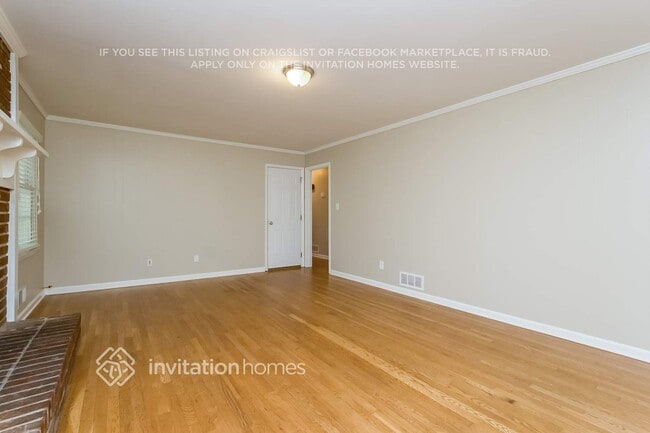 Building Photo - 680 Foxcroft Cir SE