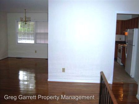 Building Photo - 207 Old Wormley Creek Rd