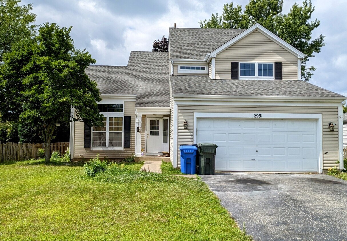 Primary Photo - 2931 Deerpath Ln