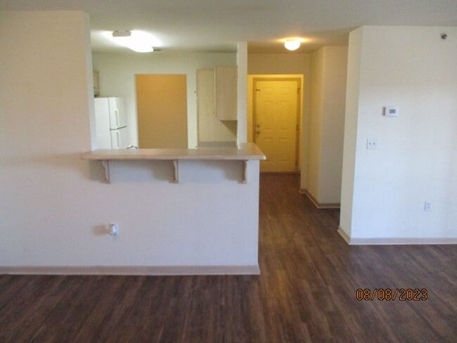 Foto del edificio - 913 Westridge Dr