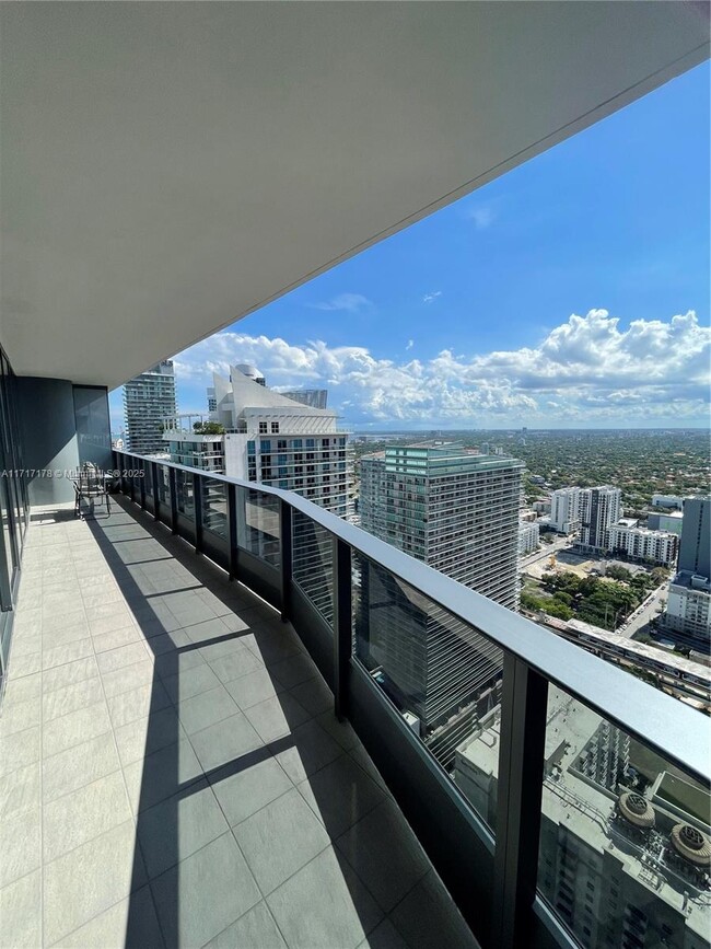 Foto del edificio - 1000 Brickell Plaza