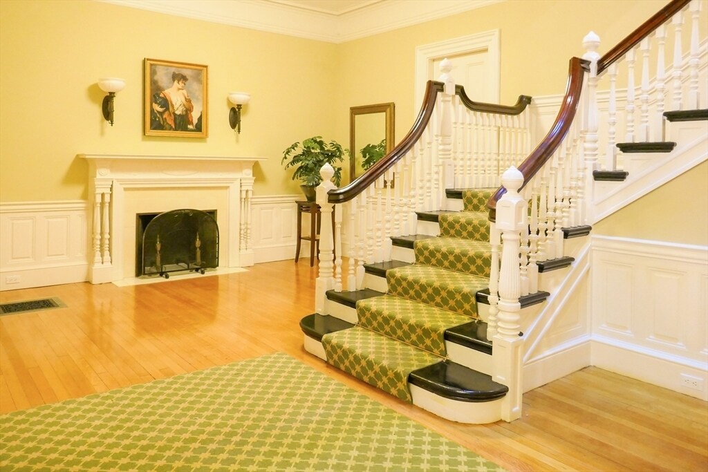 Foto principal - 404 Marlborough St