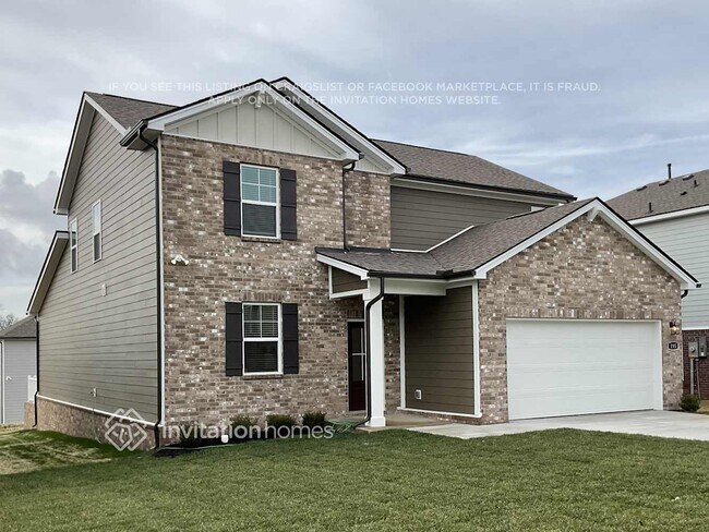 Building Photo - 195 E Millbrook Dr