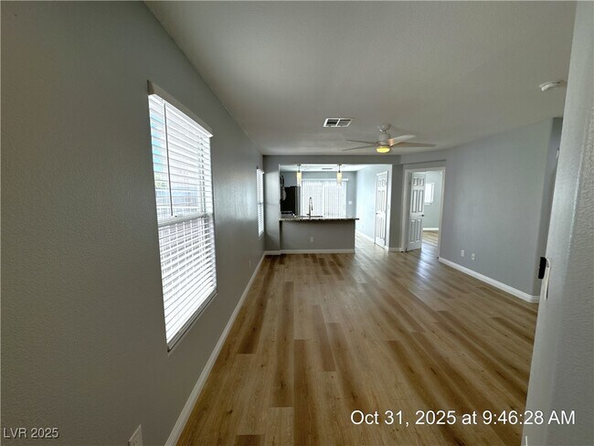 Foto del edificio - 10006 Mardagen St