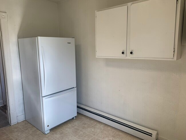 Foto del edificio - 211 Pershing Avenue North, Unit 2 (Upper L...