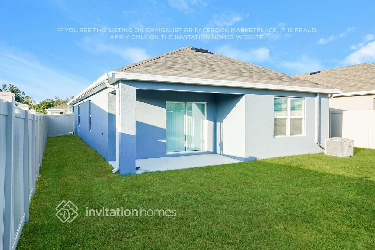 Foto del edificio - 8033 Majestic Palms Ct