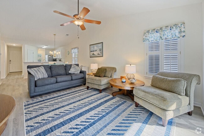 Building Photo - 987 Blue Stem Dr
