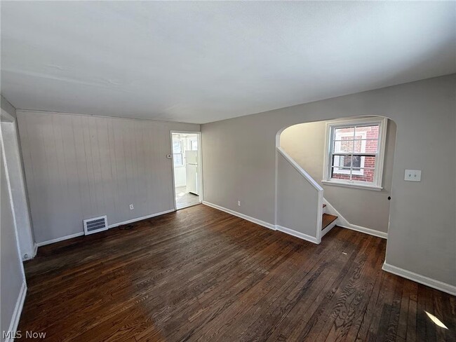 Building Photo - 5713 South Blvd