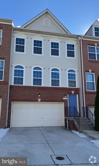 Building Photo - 3529 Fisher Hill Rd