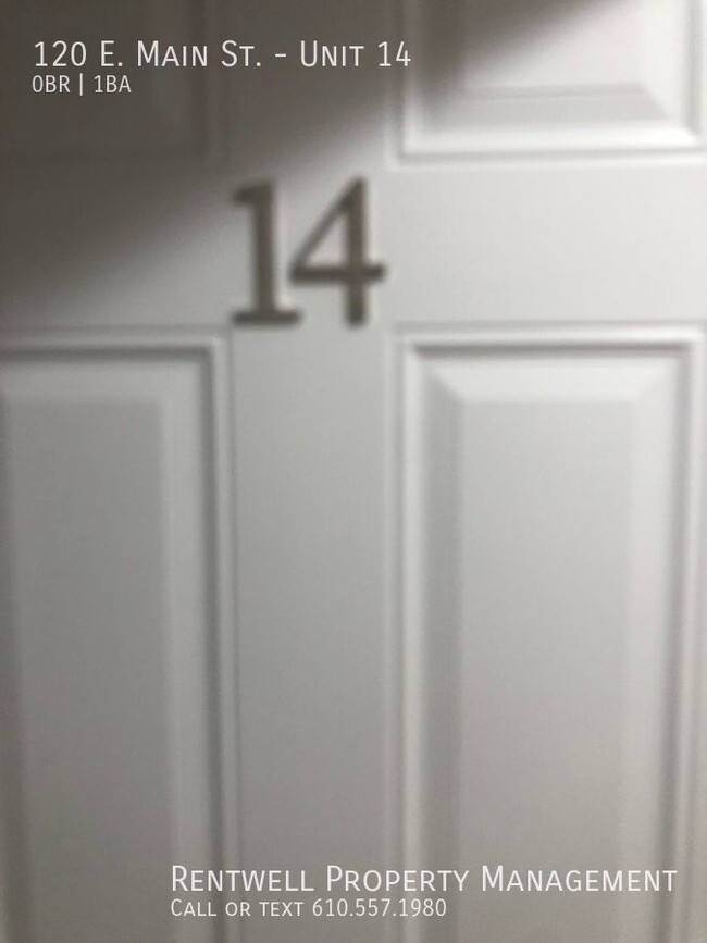 Building Photo - THREE Studio Apartments Available Rent Nor...