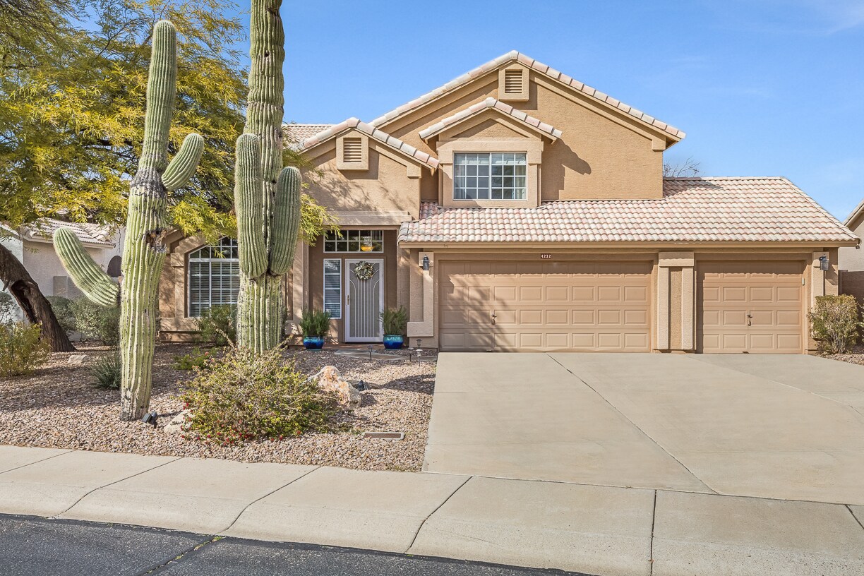 Foto principal - 4232 E Montgomery Rd