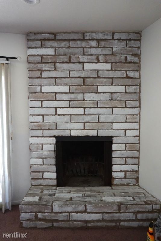 Foto del edificio - 3 br, 3 bath House - 1233 Pierce Dr