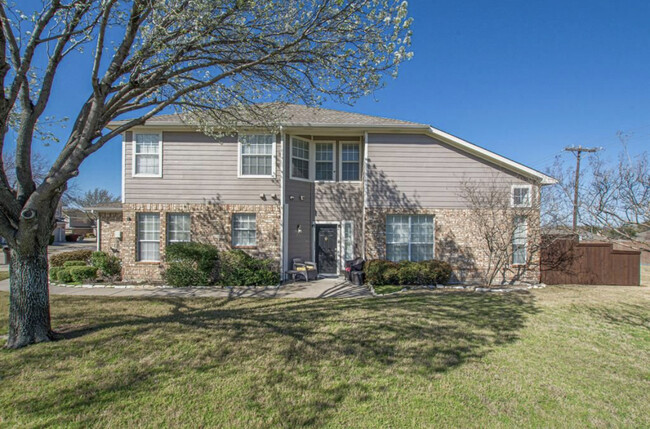 Building Photo - 9816 Cambria Ct