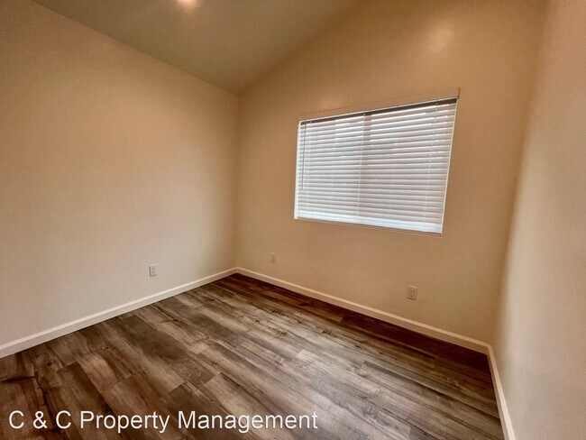 Foto del edificio - 2 br, 1 bath House - 1601 Hilby