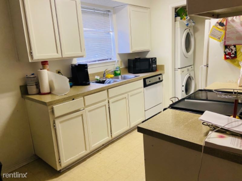 Building Photo - 2 br, 1 bath Apartment - 3224 Walton Ave