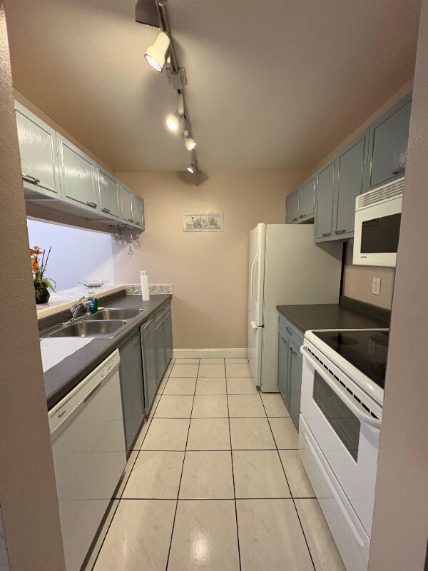 Foto del edificio - 3527 59th Ave W