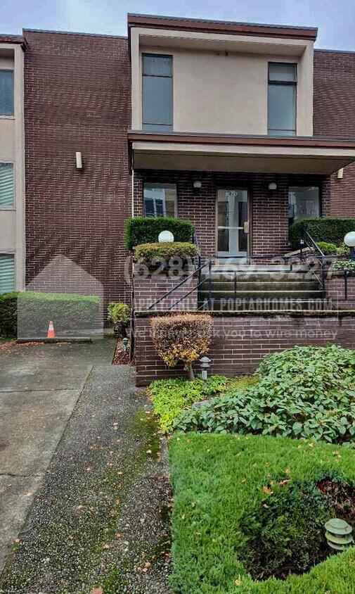 2015 Yale Ave. E. Unit 301, Seattle, WA 98102 Condo for Rent in