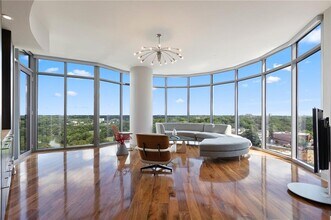 Building Photo - 222 12th St NE