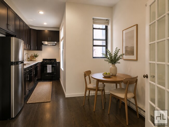 Foto del edificio - NOSTRAND AVENUE / Crown Heights 1-Bed