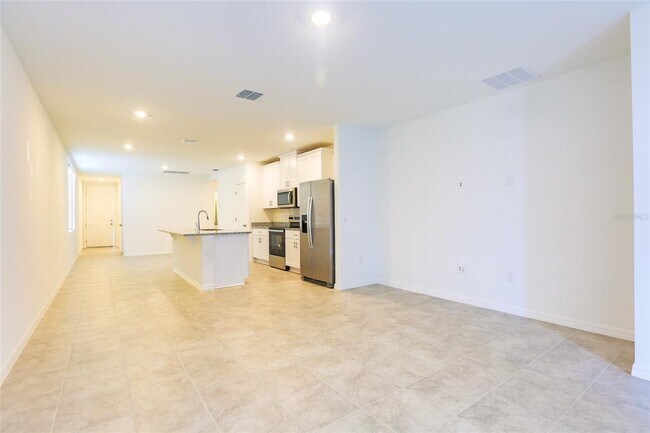 Foto del edificio - 6004 Bimini Ave