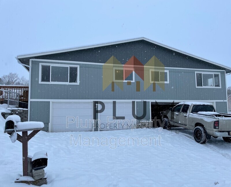 2501 55th St Unit B, Missoula, MT 59803 Condo for Rent in Missoula