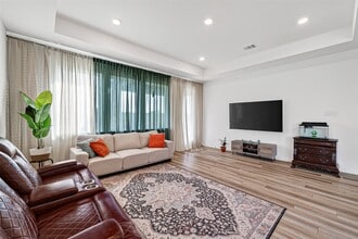 Building Photo - 21831 Tallulah River Dr