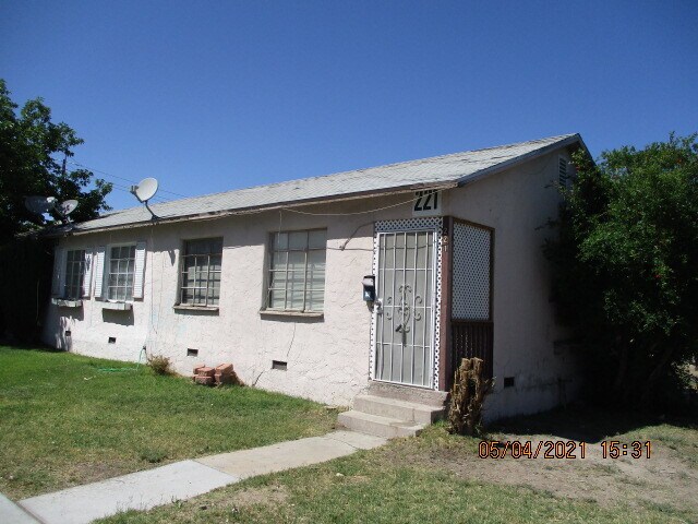 Building Photo - 219 Gass Ave