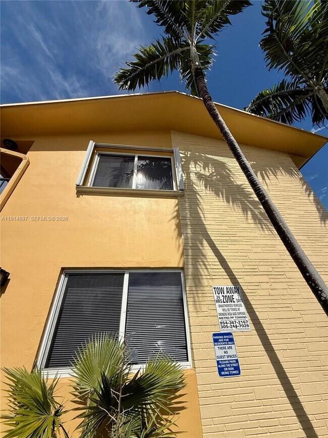 Foto del edificio - 1733 Mayo St