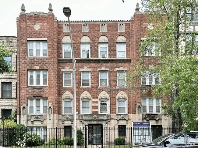 Building Photo - 5710 N Winthrop Ave