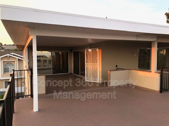Foto del edificio - 2699 E 20th St
