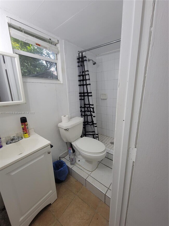 Building Photo - 9770 SW 47th St