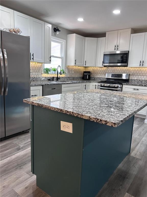 Foto del edificio - 356 Norhill Ct