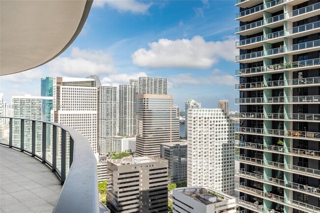 Foto del edificio - 1000 Brickell Plz