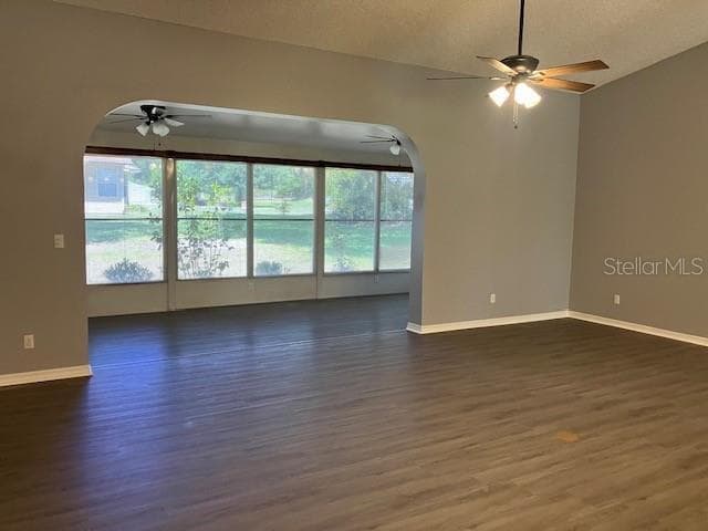 Building Photo - 6419 Borg St